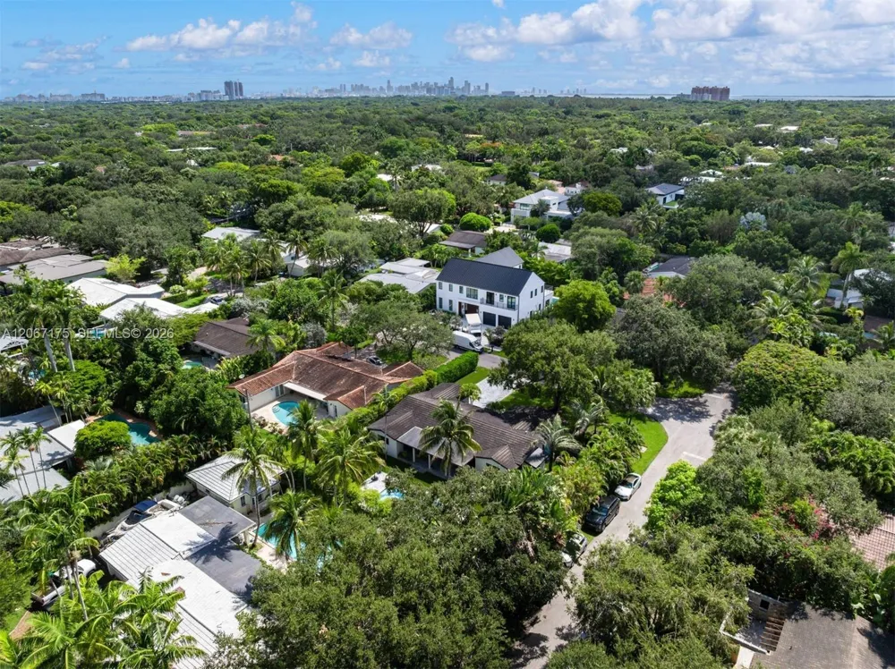 7790 SW 53rd Avenue Miami, FL 33143