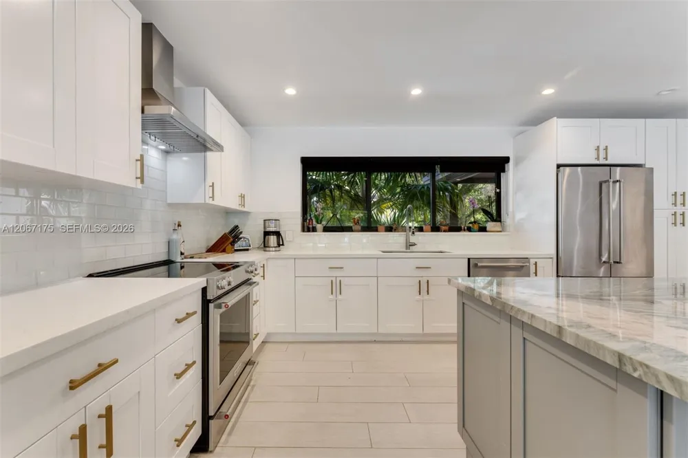 7790 SW 53rd Avenue Miami, FL 33143