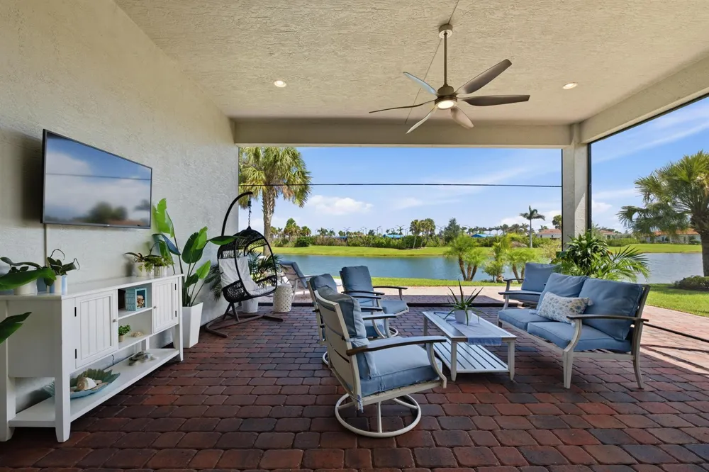 8635 SW Carrara Way Port St. Lucie, FL 34987