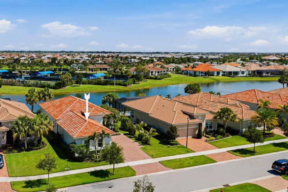 8635 SW Carrara Way Port St. Lucie, FL 34987
