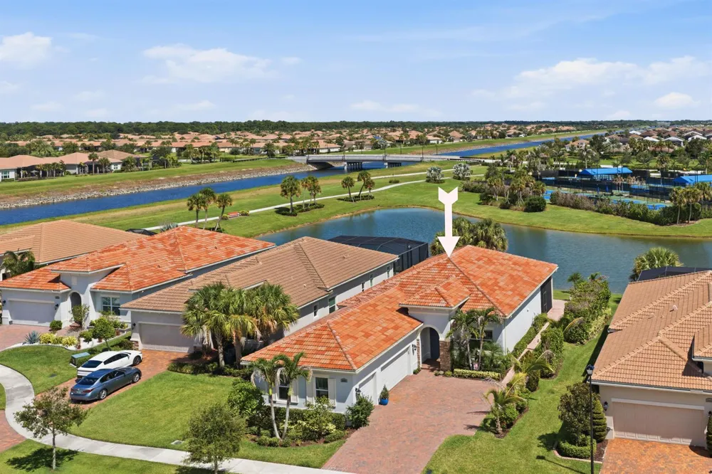 8635 SW Carrara Way Port St. Lucie, FL 34987