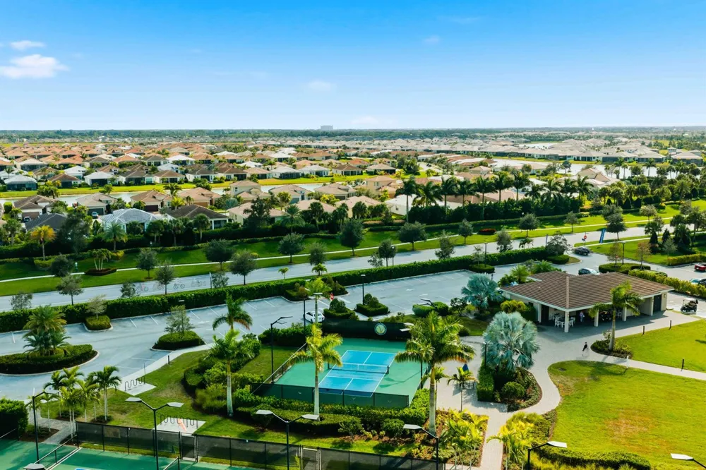 8635 SW Carrara Way Port St. Lucie, FL 34987