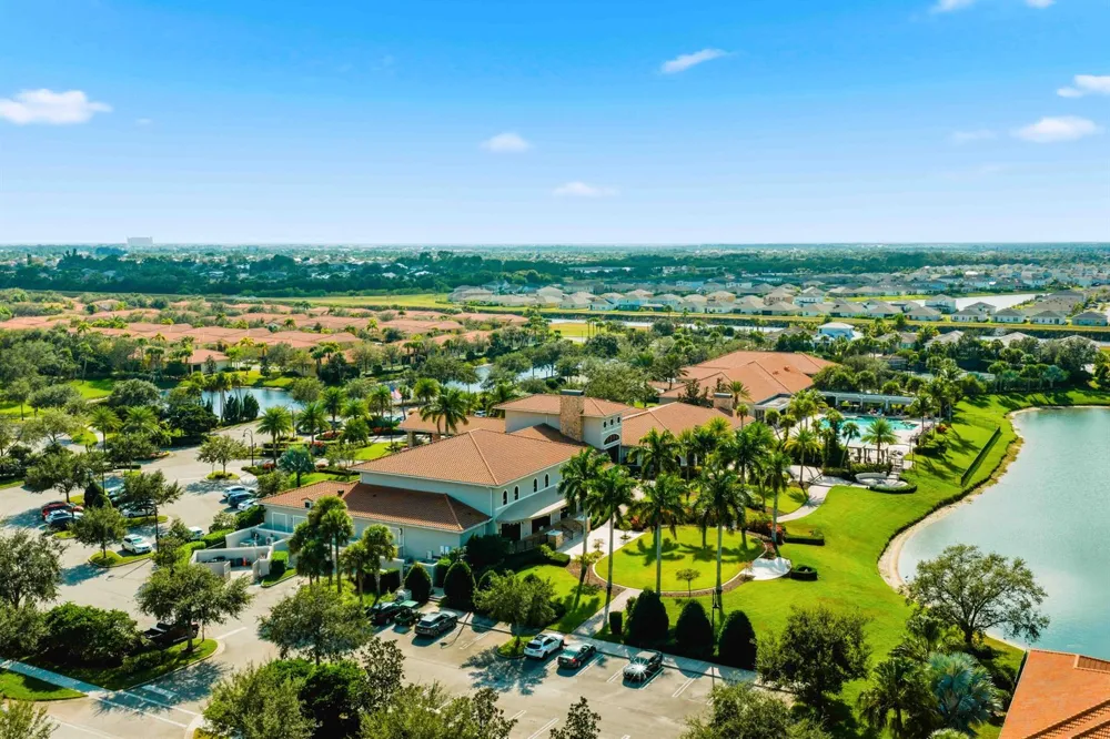 8635 SW Carrara Way Port St. Lucie, FL 34987