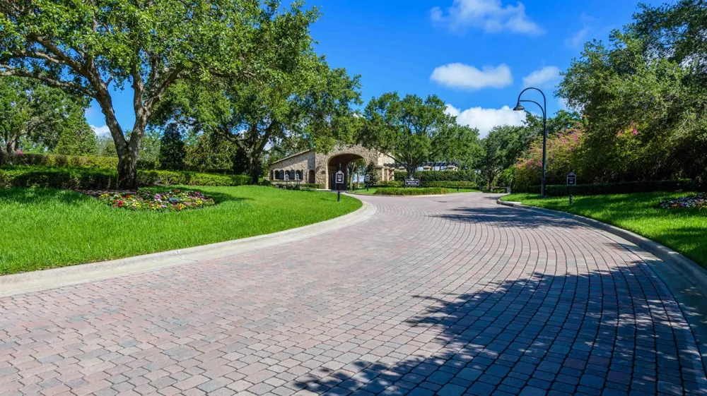 8635 SW Carrara Way Port St. Lucie, FL 34987