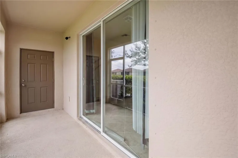 2744 Blossom Way Naples, FL 34120