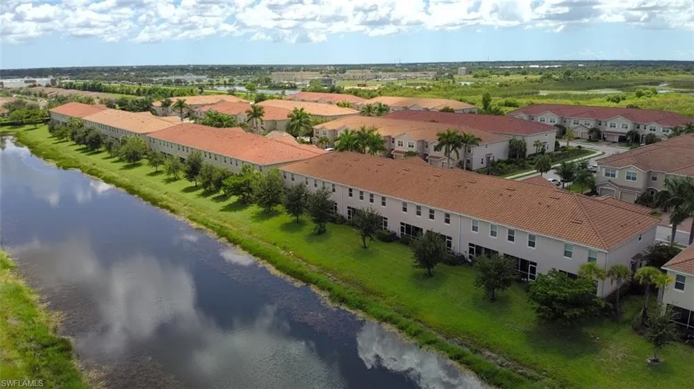 2744 Blossom Way Naples, FL 34120