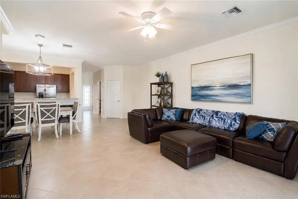 2744 Blossom Way Naples, FL 34120