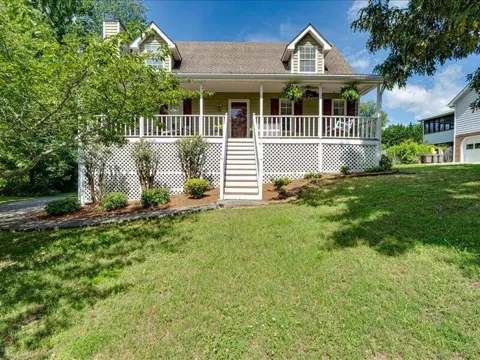 8735 Brookhill Drive