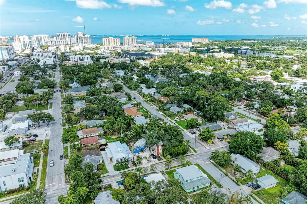 449 OSPREY AVENUE Sarasota, FL 34236