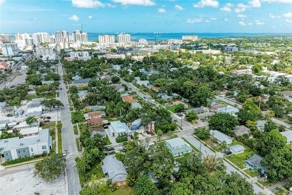 449 OSPREY AVENUE Sarasota, FL 34236