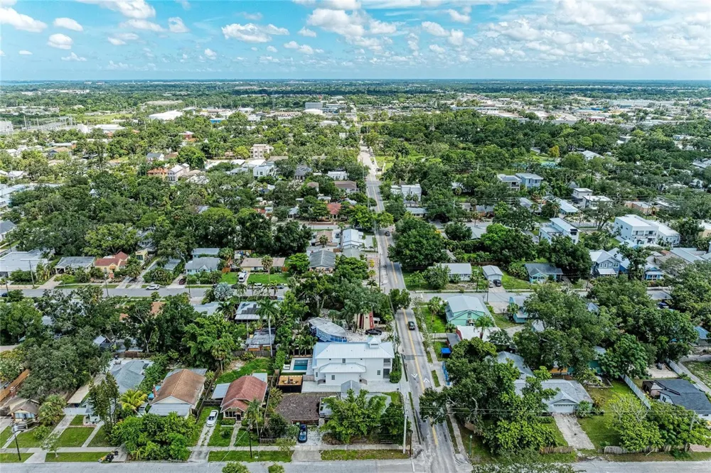449 OSPREY AVENUE Sarasota, FL 34236