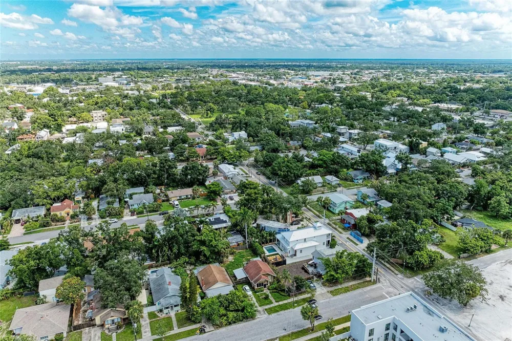 449 OSPREY AVENUE Sarasota, FL 34236