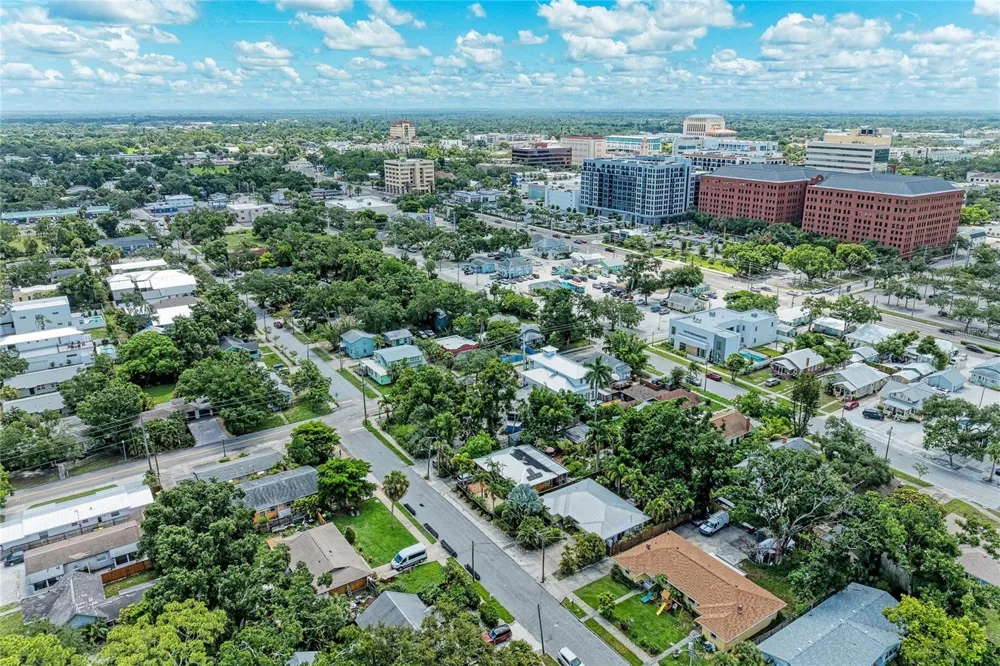 449 OSPREY AVENUE Sarasota, FL 34236