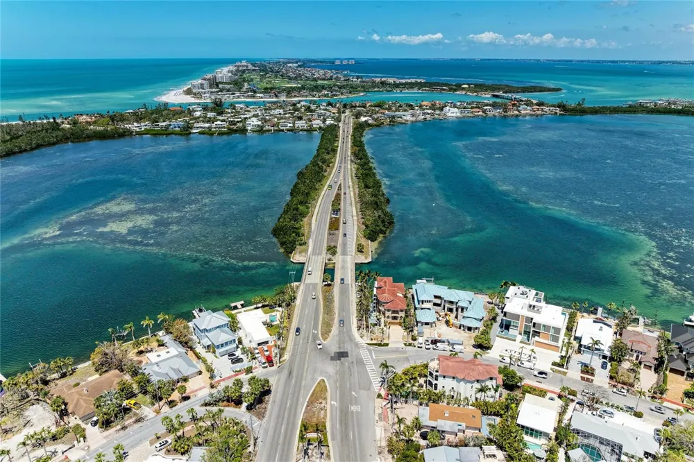 449 OSPREY AVENUE Sarasota, FL 34236
