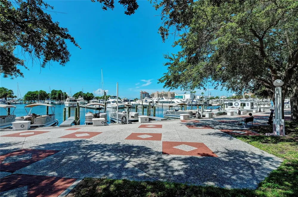 449 OSPREY AVENUE Sarasota, FL 34236