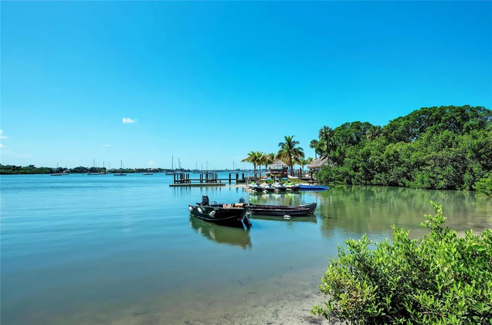 449 OSPREY AVENUE Sarasota, FL 34236