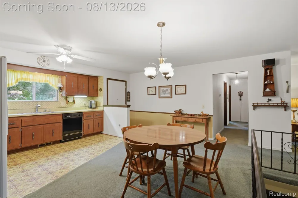 2742 Parkway Place Hartland Township, MI 48353