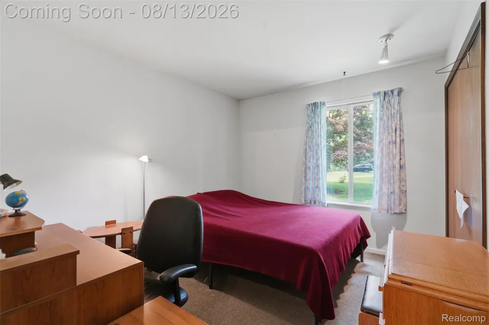2742 Parkway Place Hartland Township, MI 48353