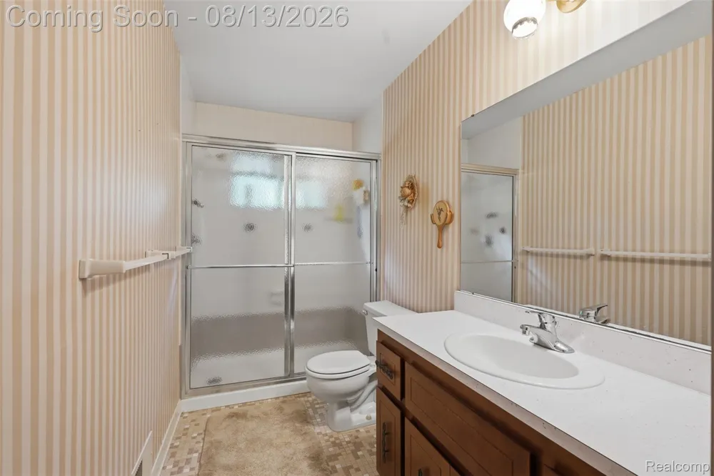 2742 Parkway Place Hartland Township, MI 48353