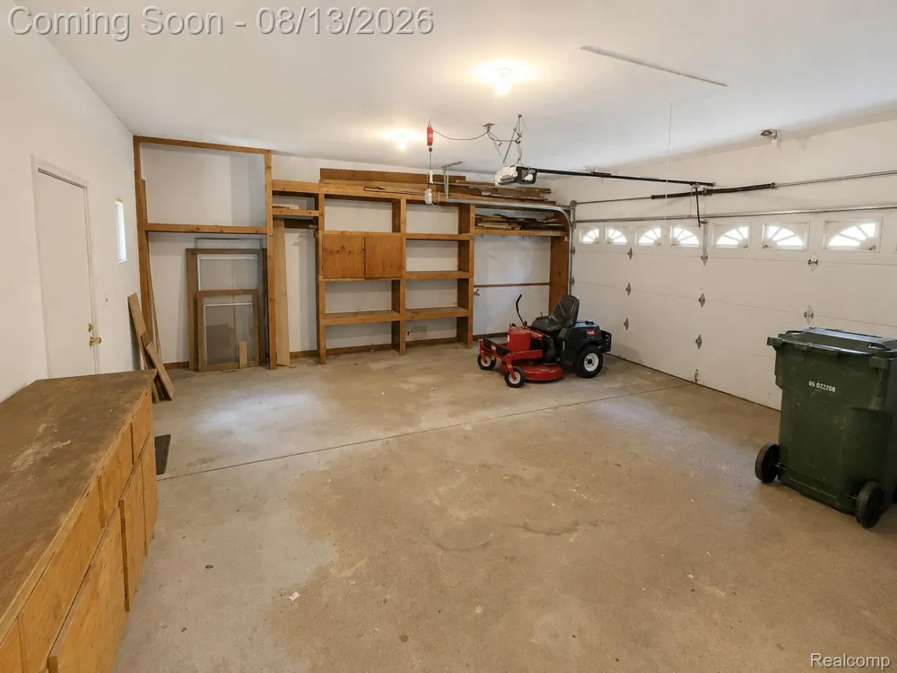 2742 Parkway Place Hartland Township, MI 48353