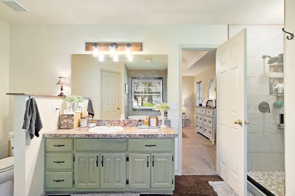 245 Red Oak Lane Powderly, TX 75473
