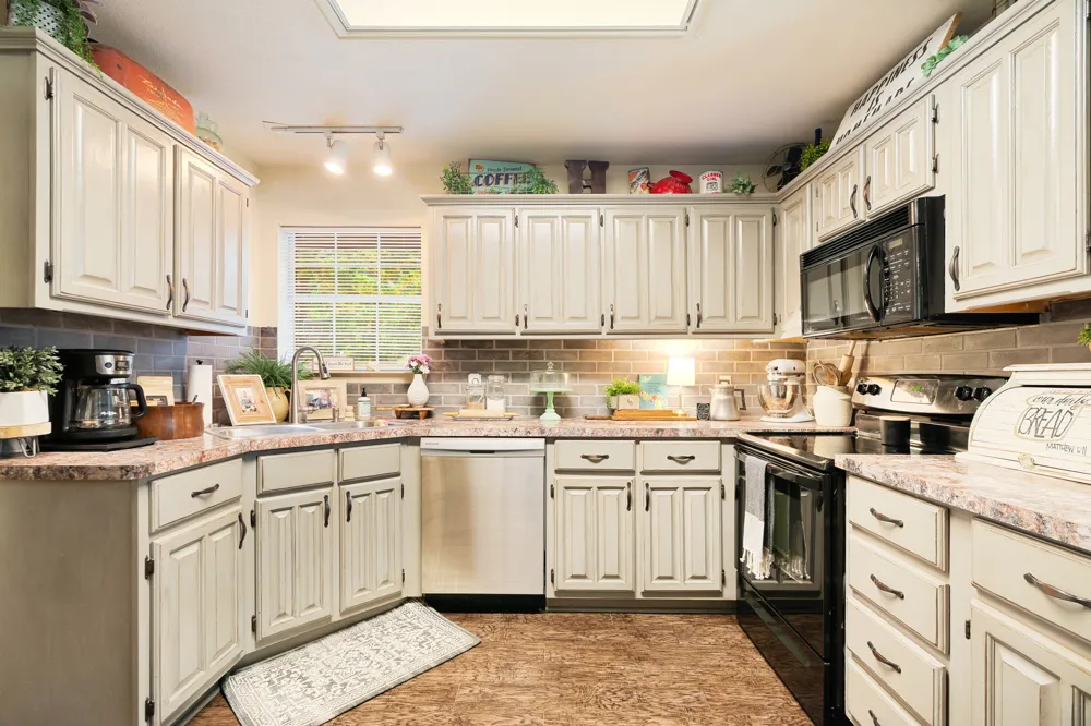 245 Red Oak Lane Powderly, TX 75473
