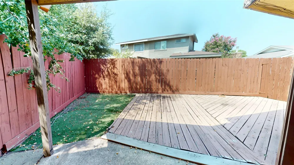 650 Harvest Hill Street Lewisville, TX 75067