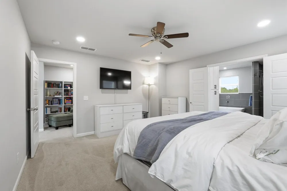 776 E Fulton Street Van Alstyne, TX 75495