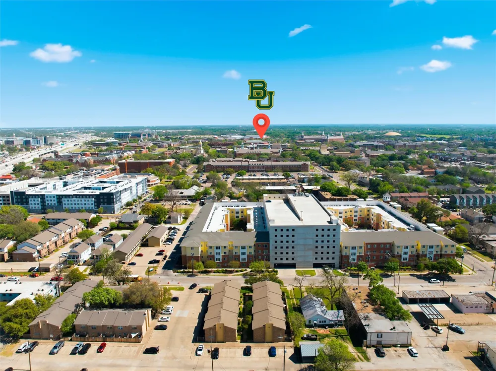 1371 S 11th Street Waco, TX 76706