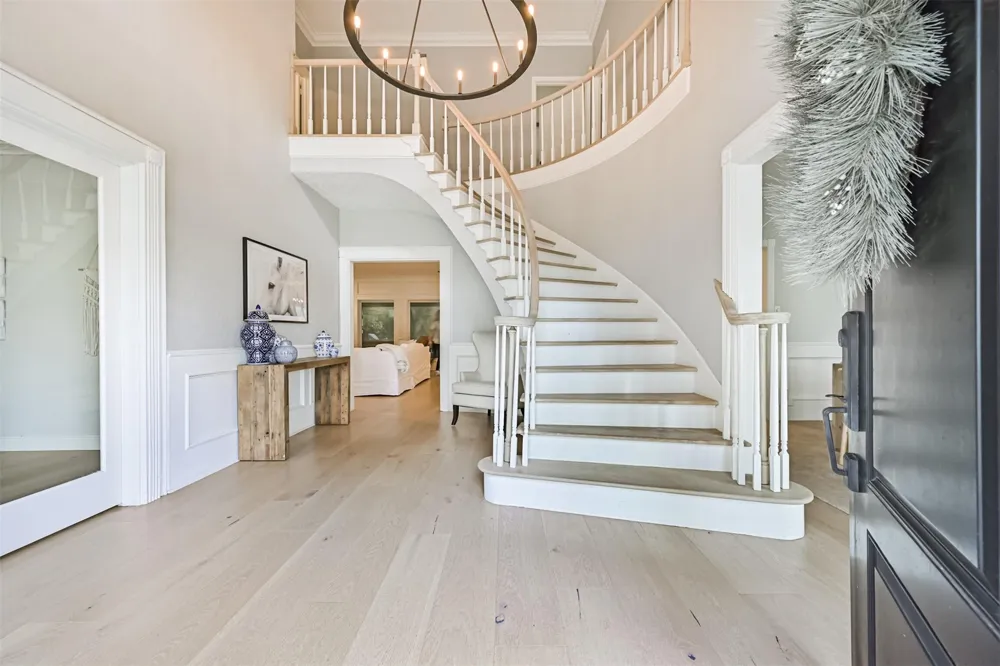 11 Haverford Lane Friendswood, TX 77546