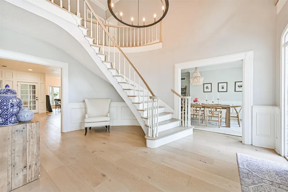 11 Haverford Lane Friendswood, TX 77546