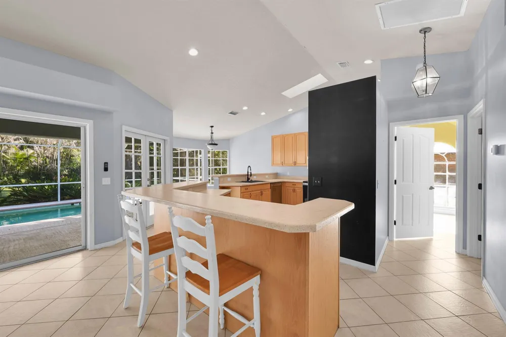 4707 Paleo Pines Circle Fort Pierce, FL 34951
