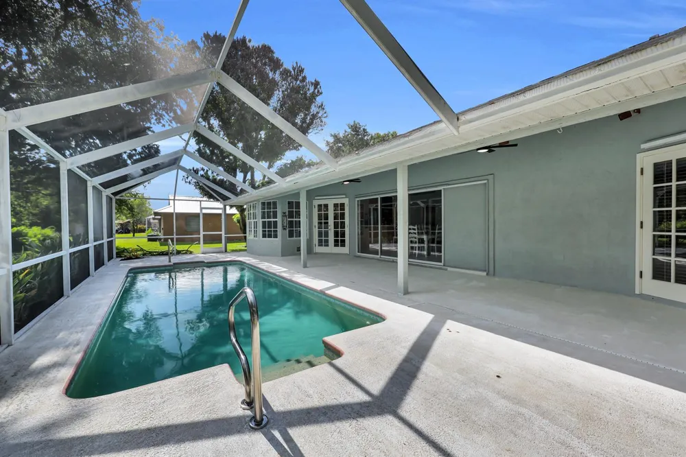 4707 Paleo Pines Circle Fort Pierce, FL 34951