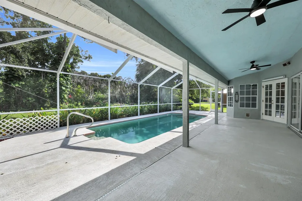 4707 Paleo Pines Circle Fort Pierce, FL 34951