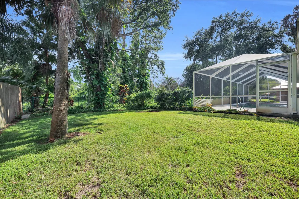 4707 Paleo Pines Circle Fort Pierce, FL 34951