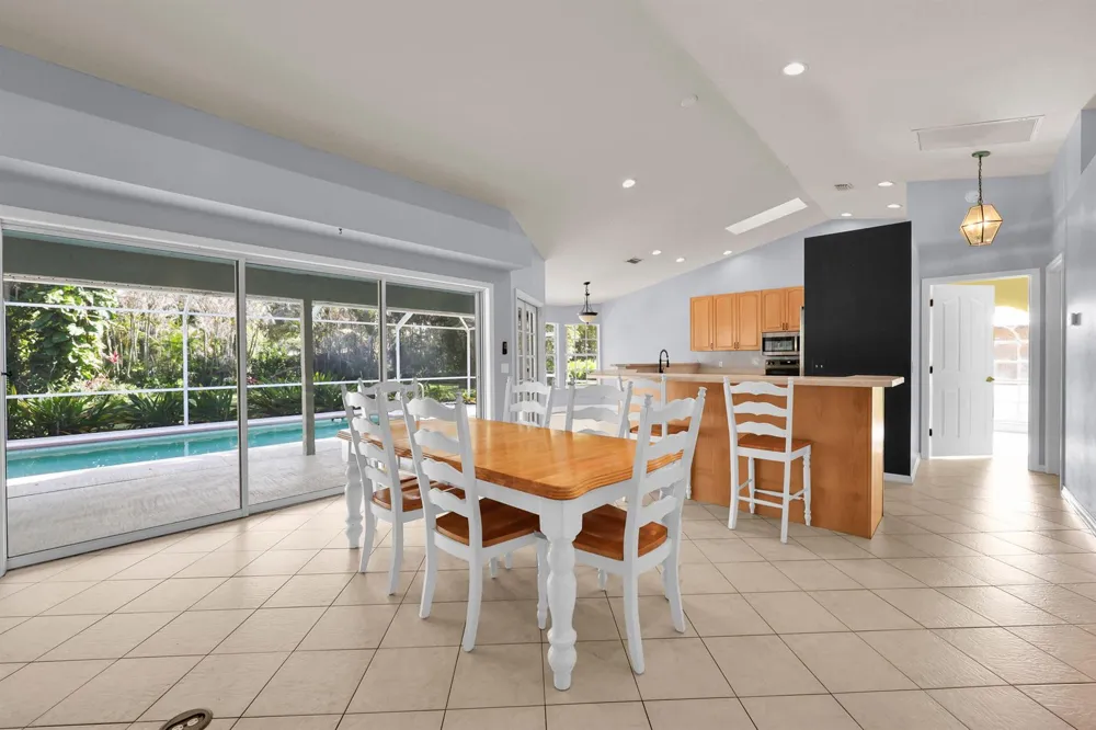 4707 Paleo Pines Circle Fort Pierce, FL 34951