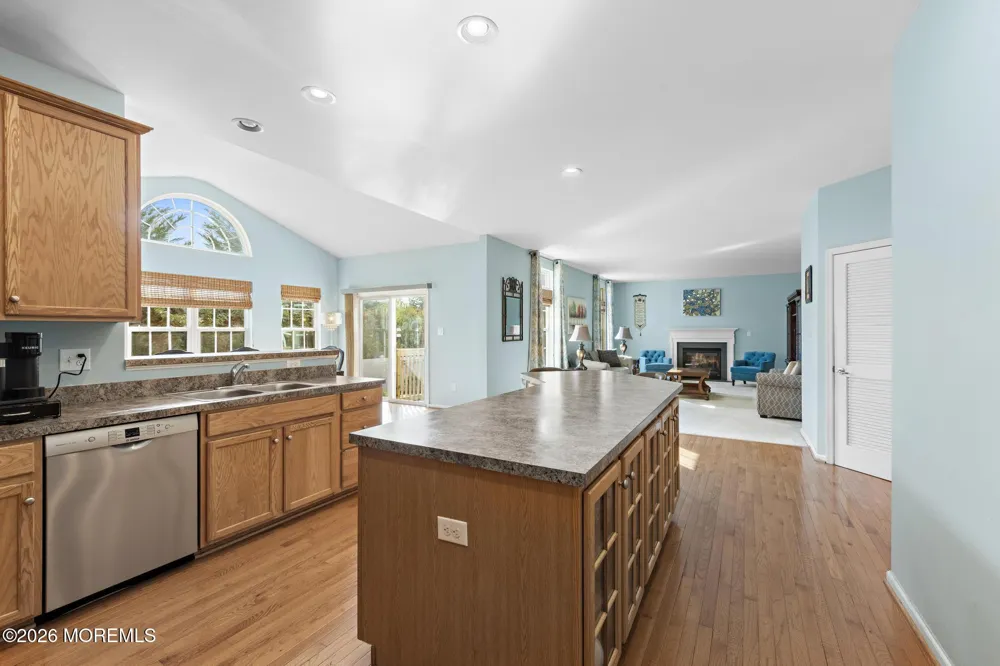 66 Vicari Way Little Egg Harbor, NJ 08087