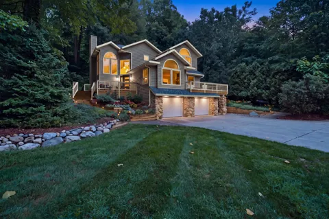 677 Tuttle Road