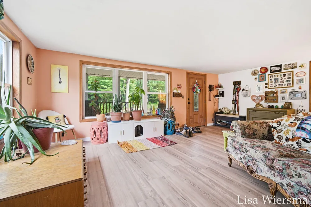 4393 E 8th Street Everett Township, MI 49349