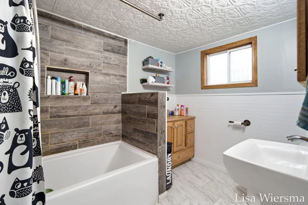4393 E 8th Street Everett Township, MI 49349