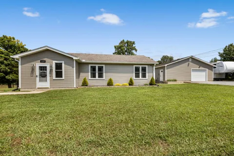 1276 Peter Pond Rd