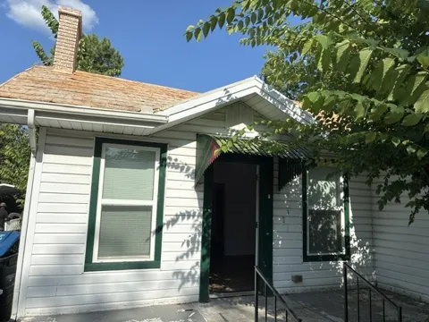3905 Stuart Street