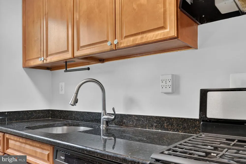 1410 QUINN STREET #7 Arlington, VA 22209