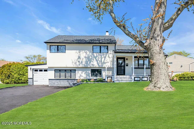 300 10th Avenue Spring Lake Heights, NJ 07762