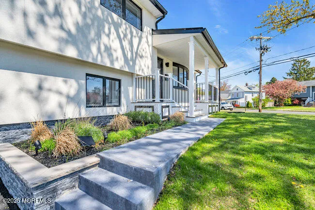 300 10th Avenue Spring Lake Heights, NJ 07762