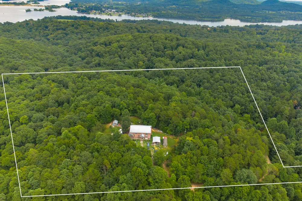 328 Burdette Chapel Lane Birchwood, TN 37308
