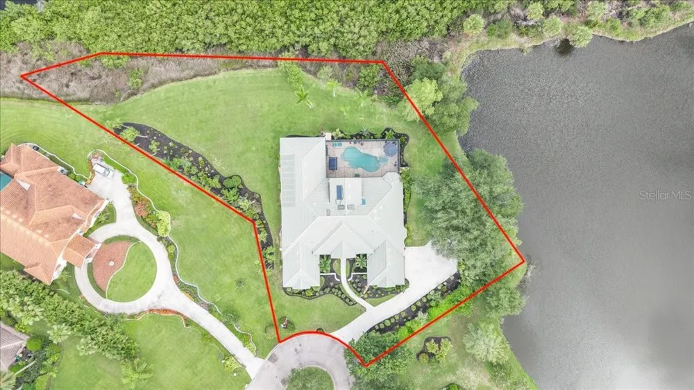 3001 RIVERSHORE LANE Port Charlotte, FL 33953