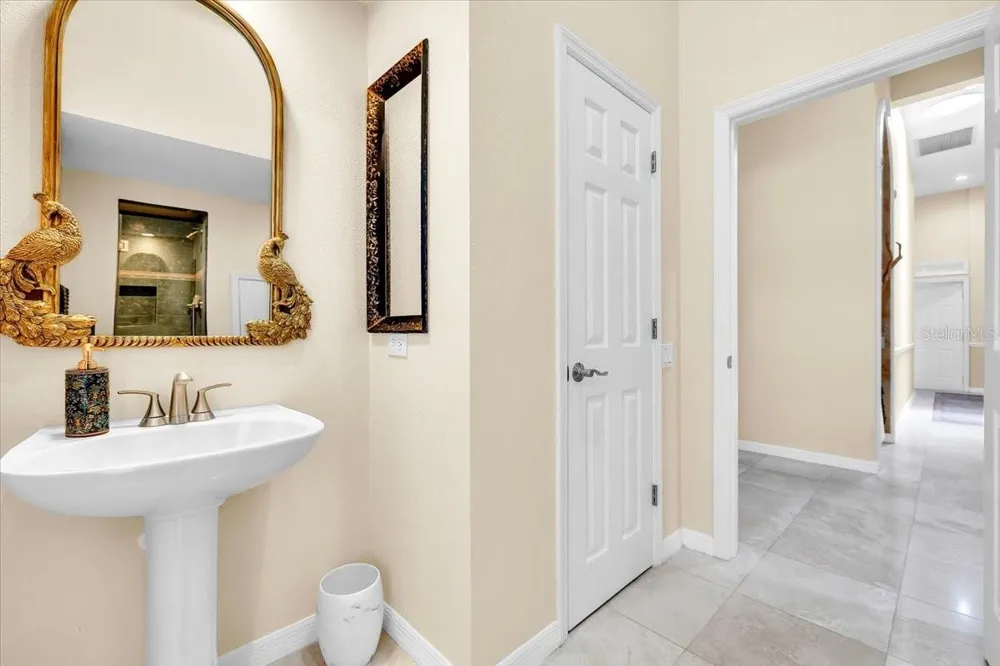 3001 RIVERSHORE LANE Port Charlotte, FL 33953