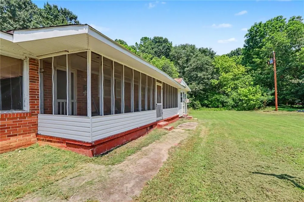 931 Davenport Street Cedartown, GA 30125