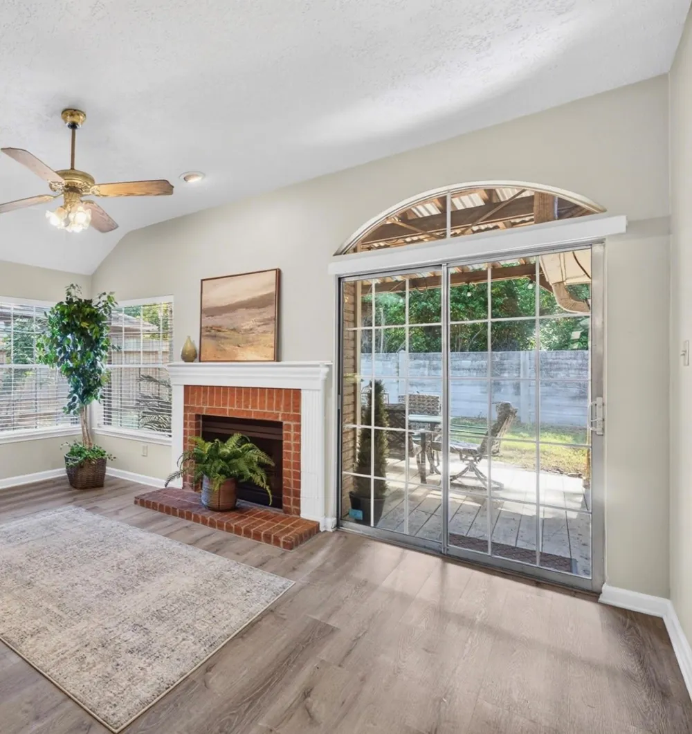 4415 Echo Falls Drive Kingwood, TX 77345